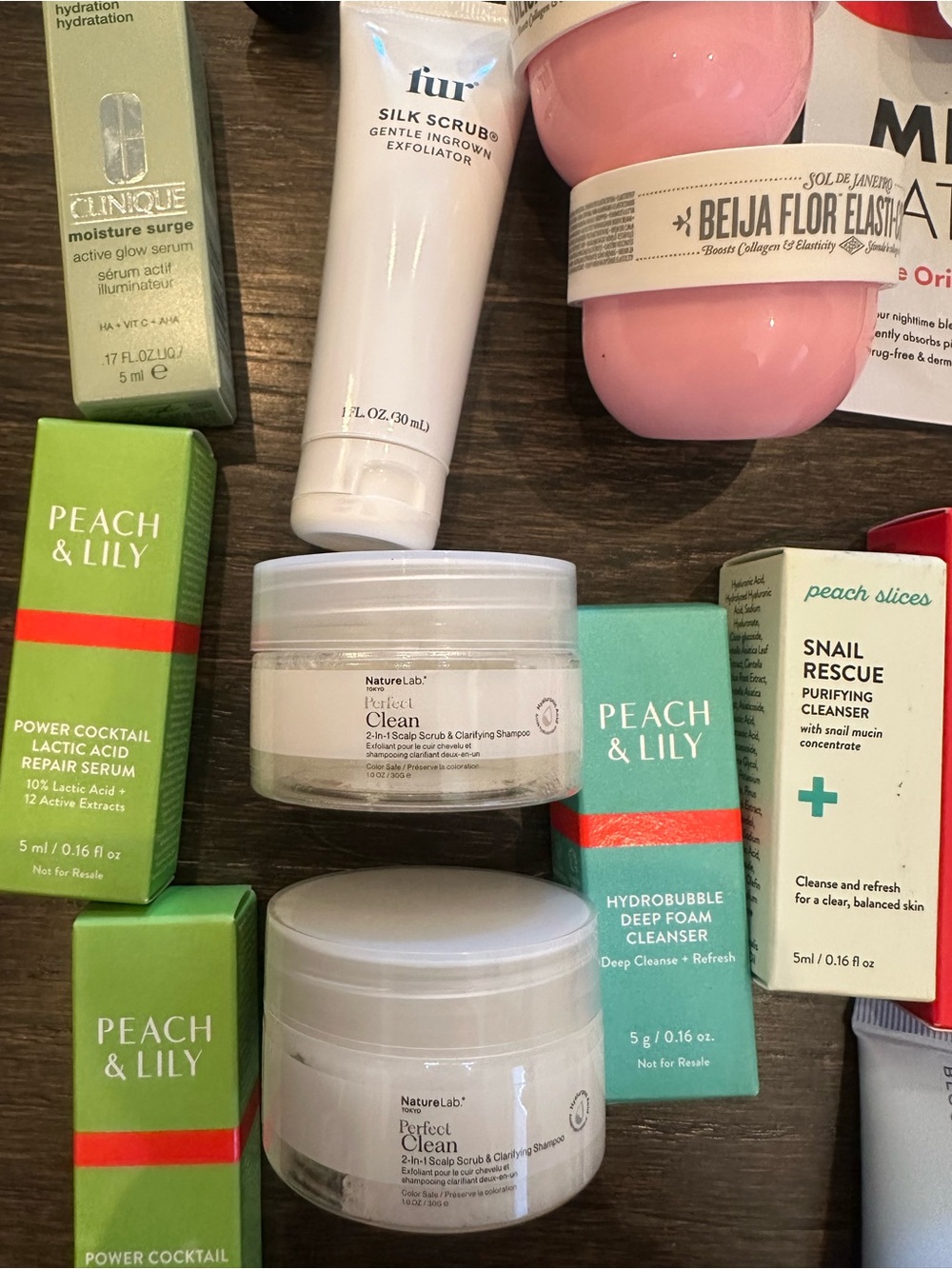 Assortment luxury beauty products - Picture 7 of 7